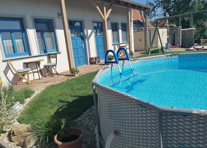 Slovacky Dvorek *